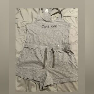 Calvin Klein Gray sleep set medium